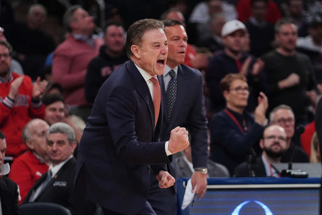 St. John’s overcomes second-half deficit to beat Georgetown