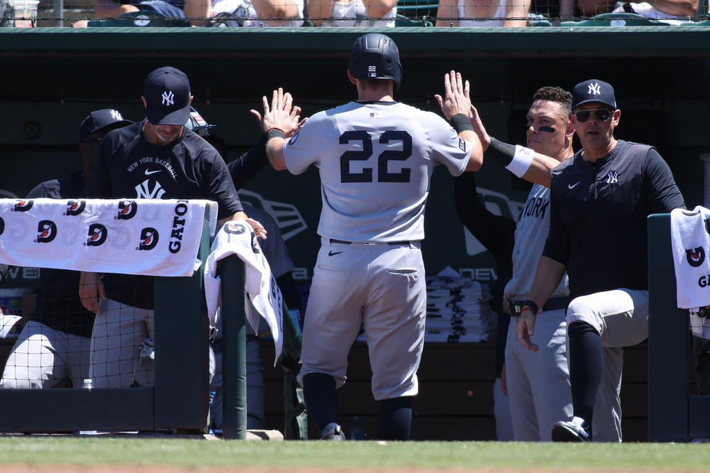 Yankees explode for 13 runs in third inning to take series from A’s