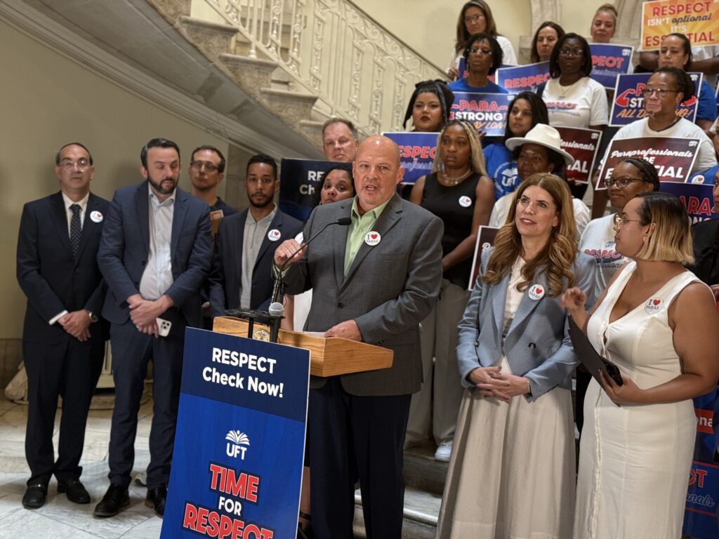 Mayor Mamdani suing to block bill giving NYC paraprofessionals $10,000 boost