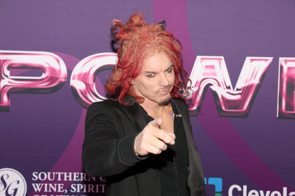 Carrot Top awake and recovering from suicide attempt
