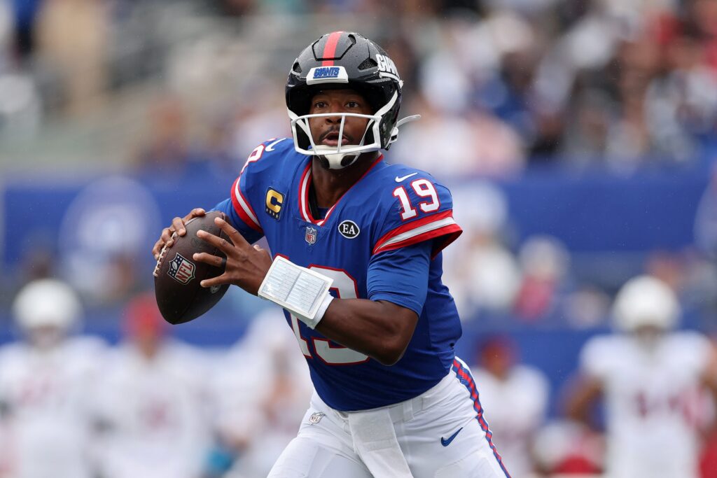 Giants seal second straight win on Deonte Banks pick-six to beat Cardinals