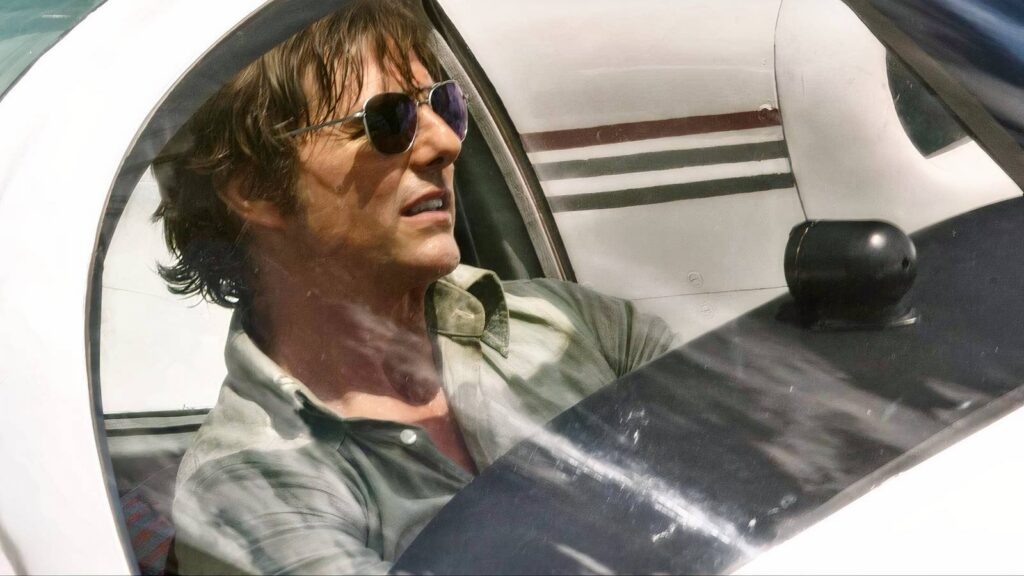 Tom Cruise’s Coolest Movie Line Perfectly Sums Up His Wildest Character With 8 Words